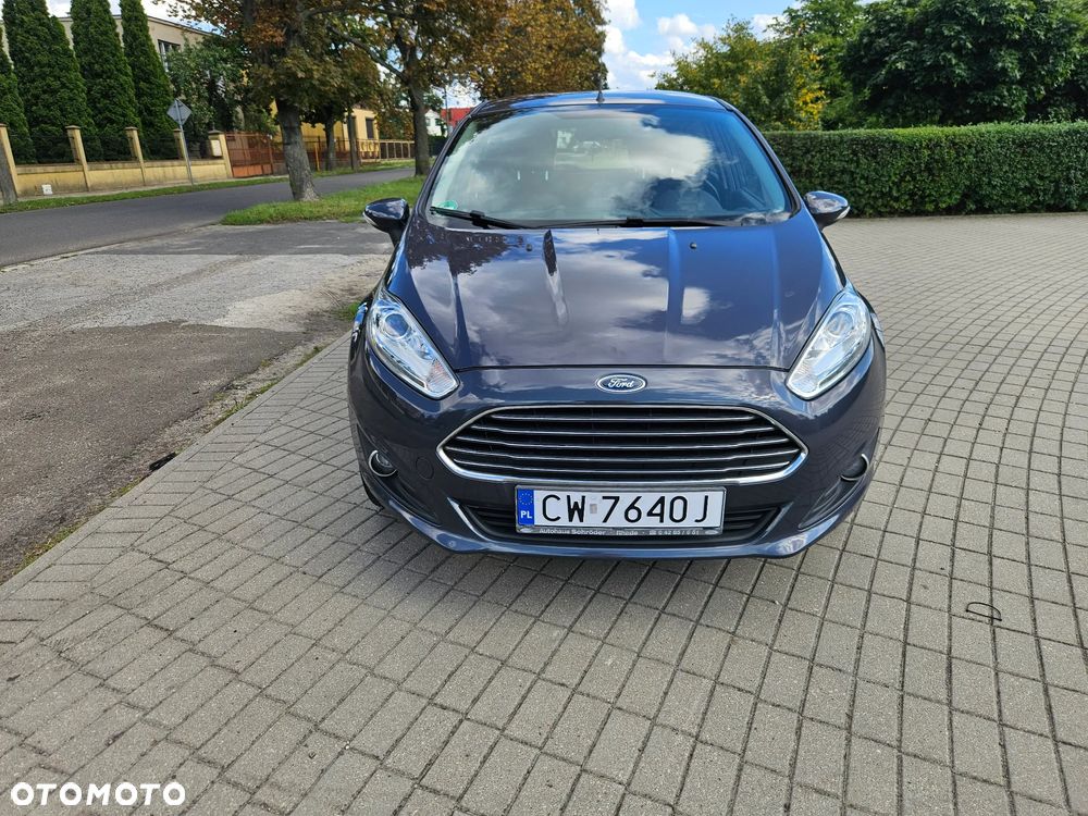 Ford Fiesta 1.25 Champions Edition - 21