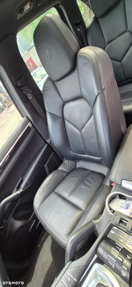 Porsche Cayenne Diesel - 25