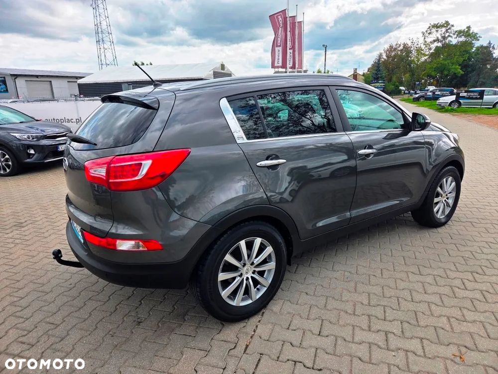 Kia Sportage 2.0 L 2WD - 8