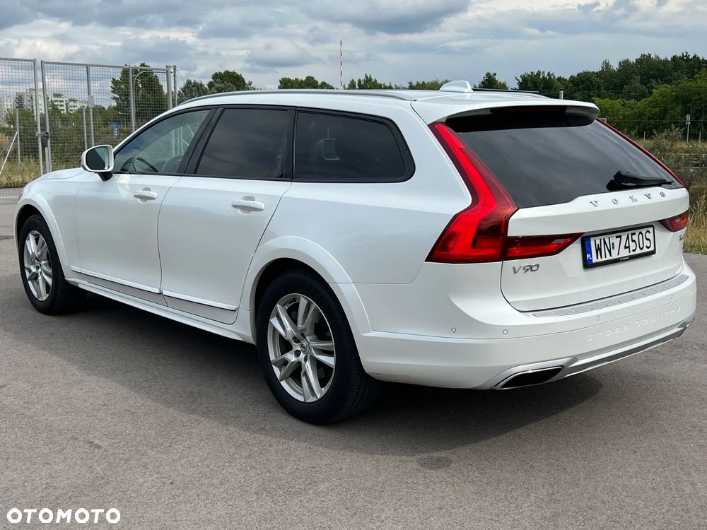 Volvo V90 Cross Country T6 AWD - 12