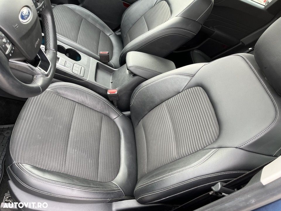 Ford Kuga 2.5 Duratec PHEV Titanium X - 14