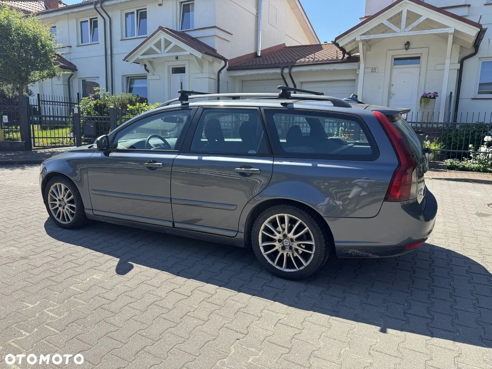 Volvo V50 D2 Kinetic - 17