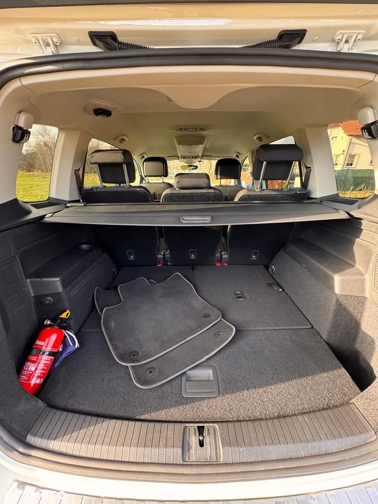 Volkswagen Touran 1.5 TSI EVO Highline DSG - 6