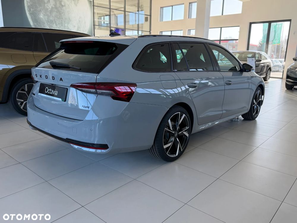 Skoda Octavia 2.0 TSI Sportline 4x4 DSG - 12