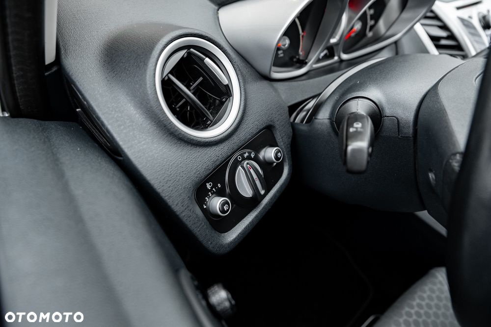 Ford Fiesta 1.6 Ti-VCT Titanium - 26