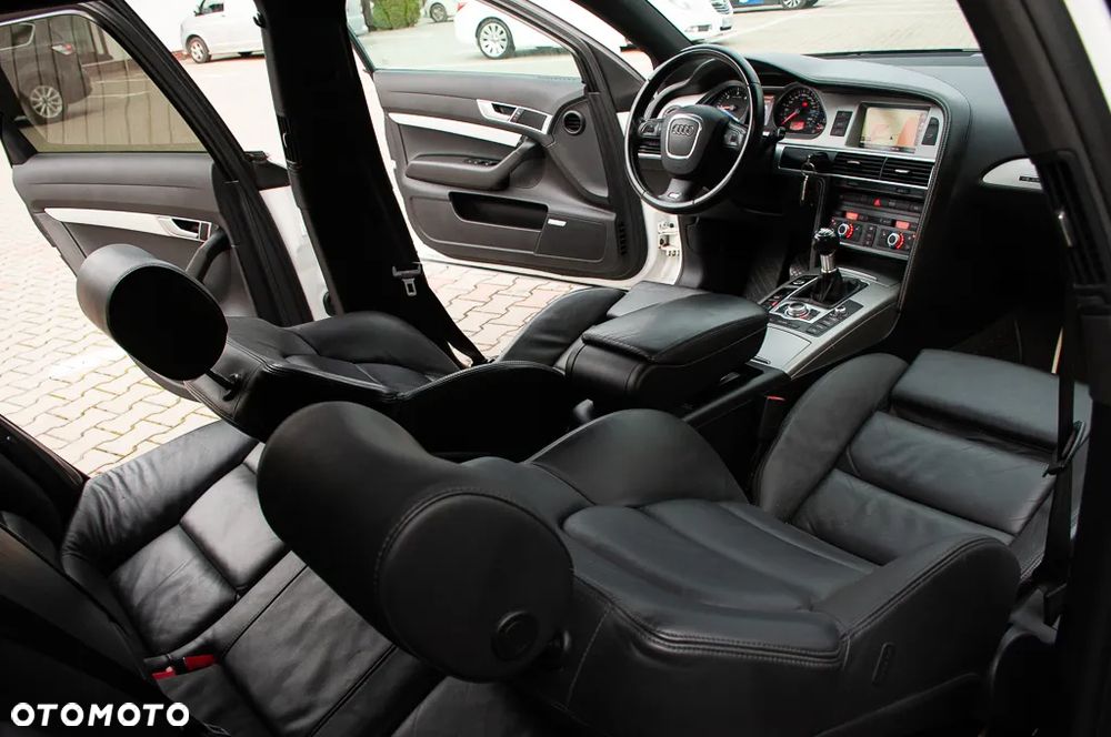 Audi A6 - 6