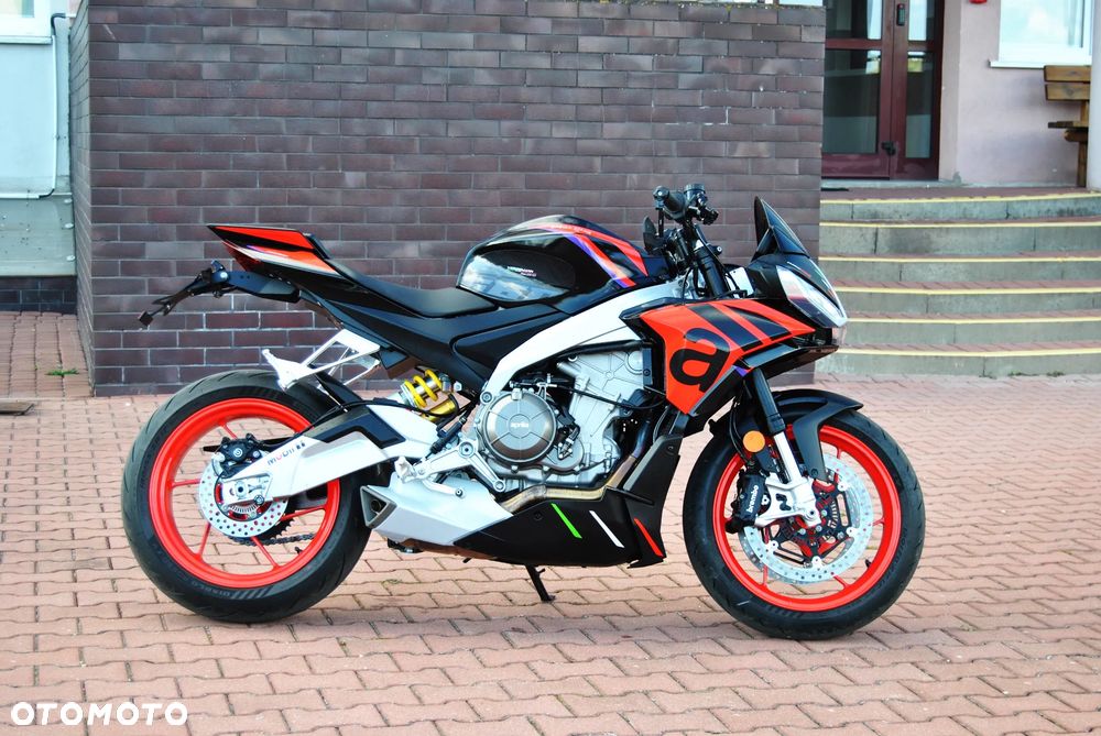 Aprilia Tuono - 2