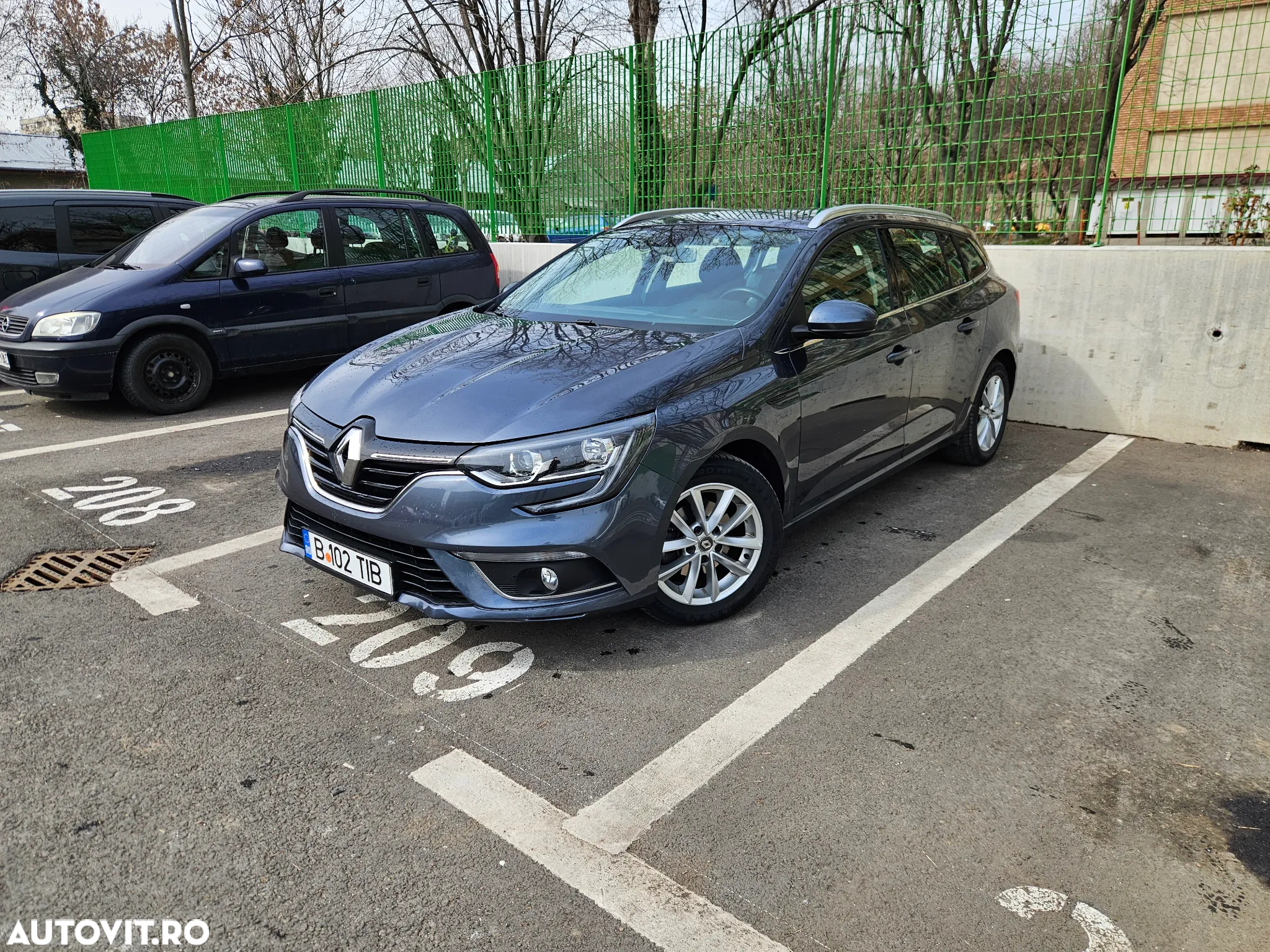 Renault Megane 1.5 dCi Dynamique Aut. - 2