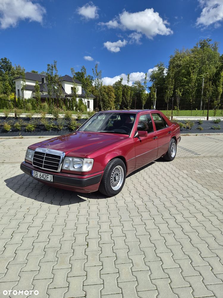 Mercedes-Benz W124 (1984-1993) - 1