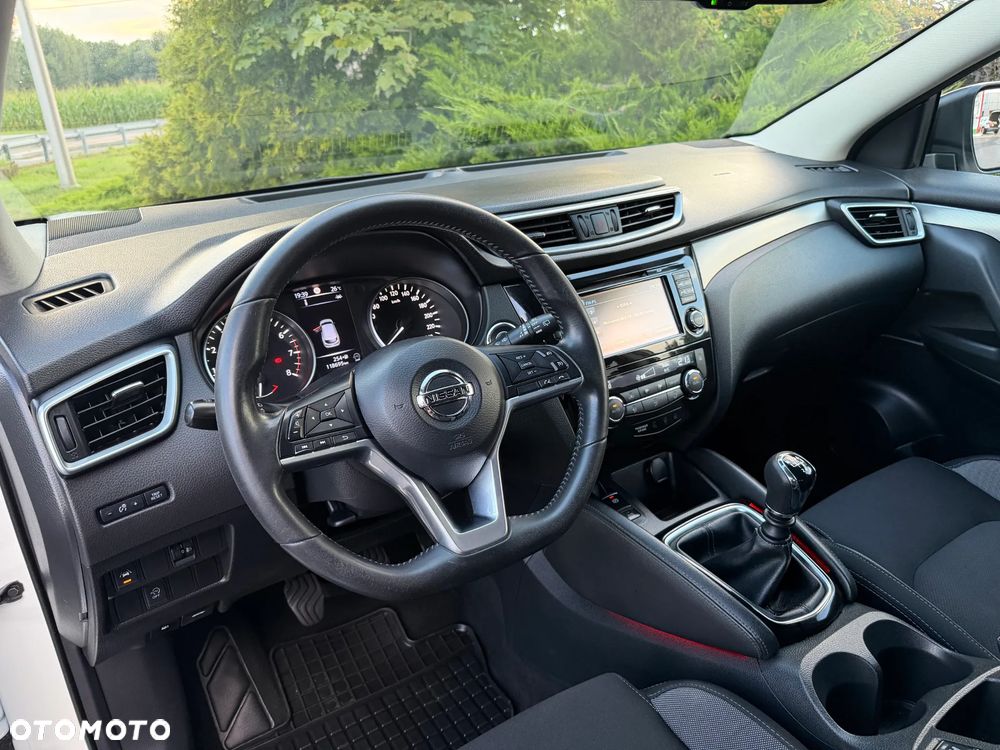 Nissan Qashqai 1.2 DIG-T 360 - 19