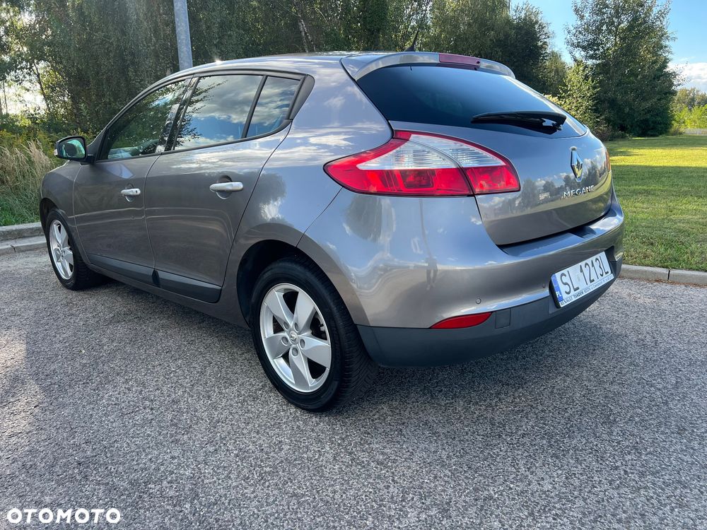 Renault Megane 1.6 16V Dynamique - 16