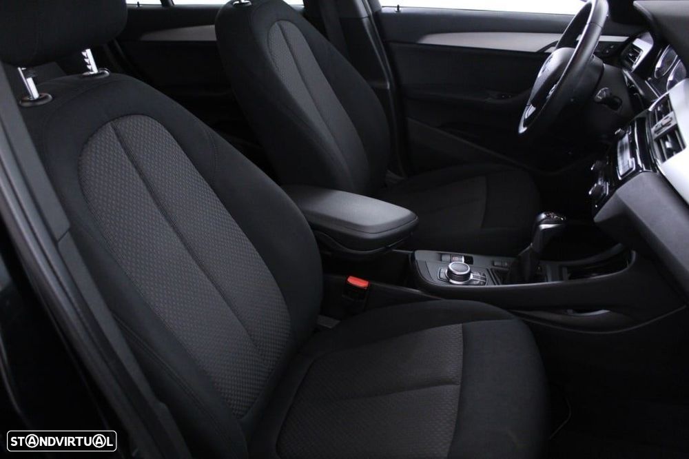BMW X1 25 e xDrive - 14