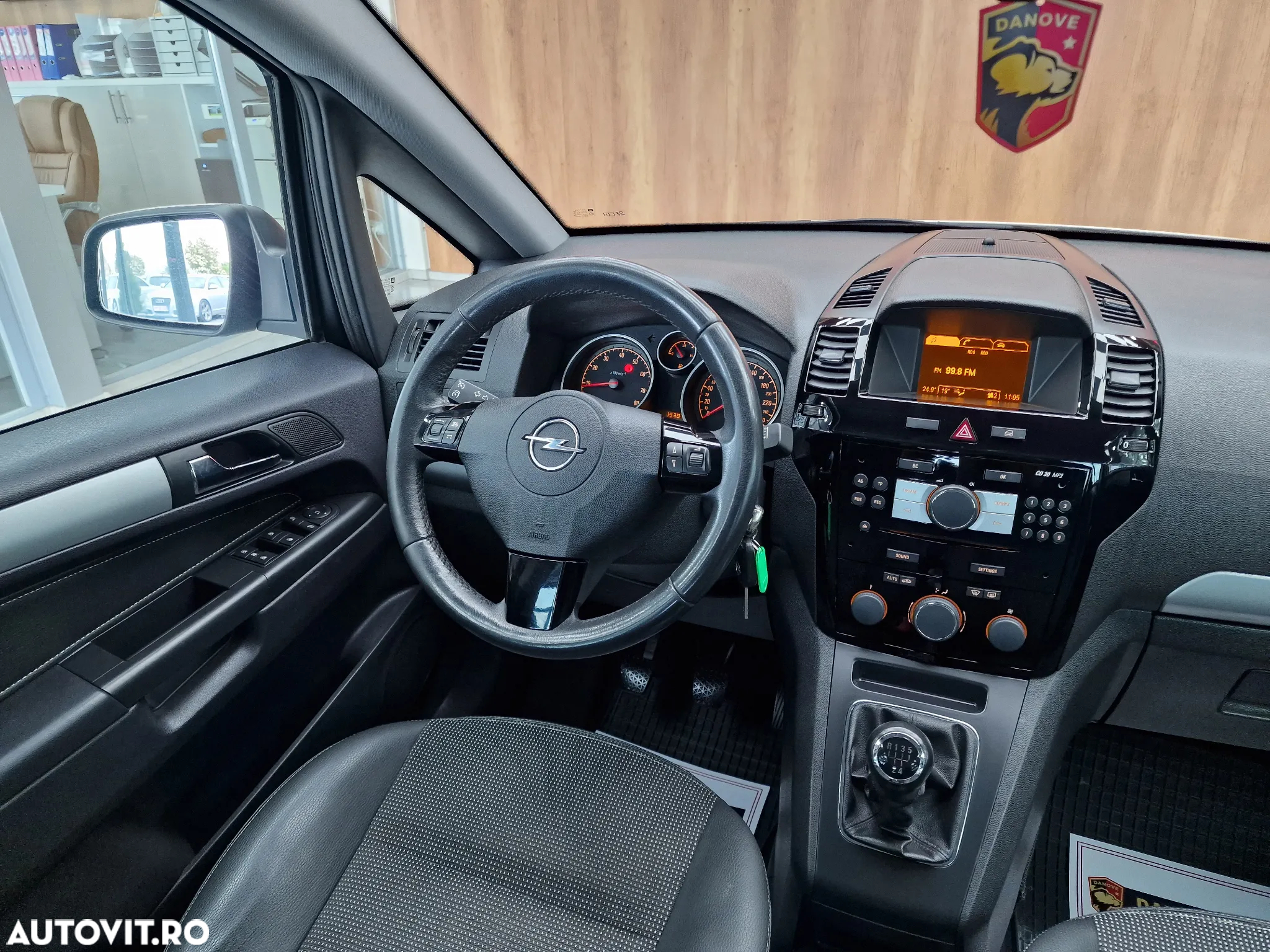 Opel Zafira 1.6 Cosmo - 18