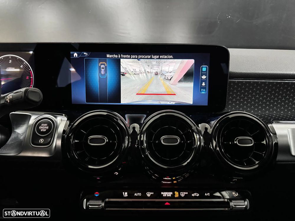 Mercedes-Benz GLB 180 d Progressive - 30