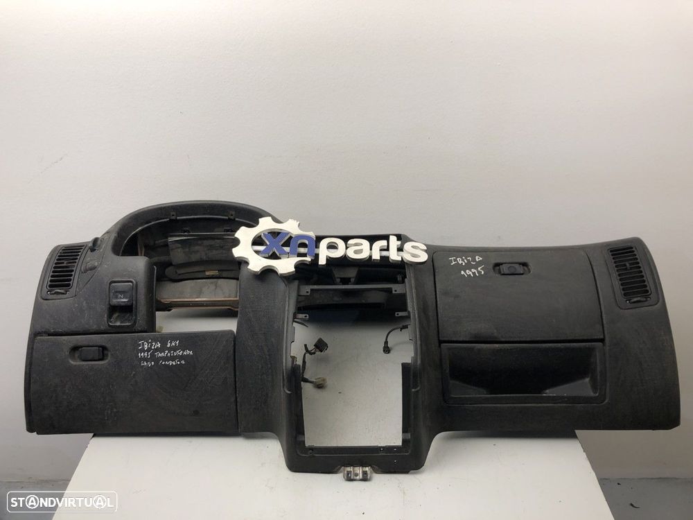 Tablier Preto SEAT IBIZA II (6K1) - 1