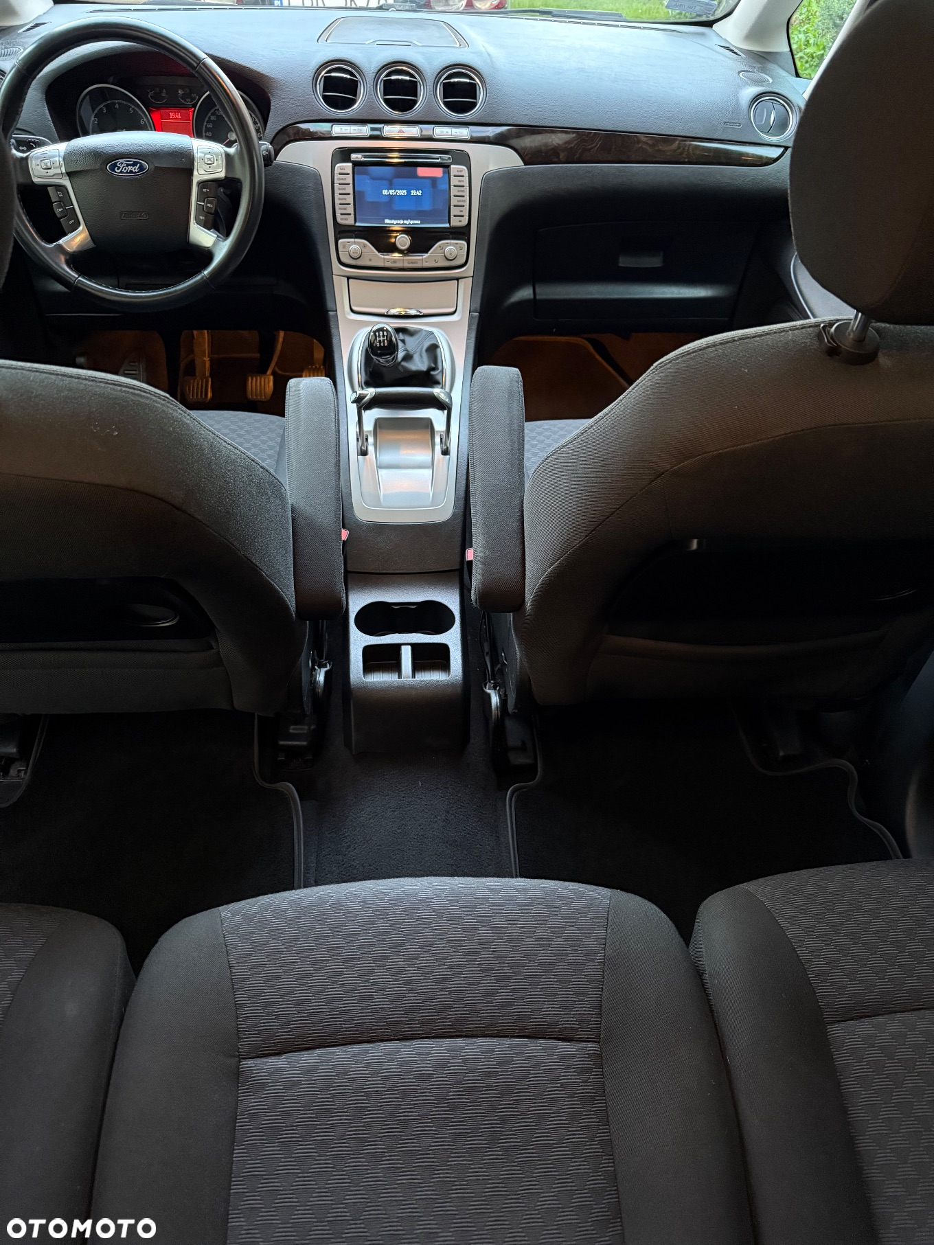 Ford Galaxy 2.0 Ghia - 16