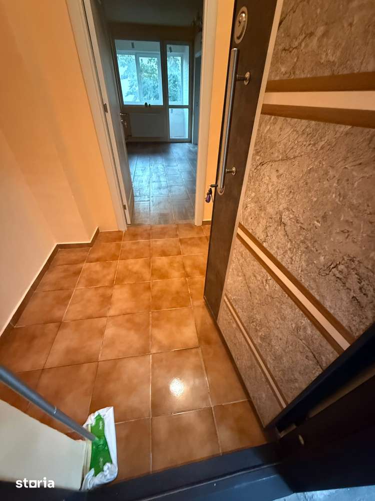 Garsoniera Lizeanu, 30 mp, nou renovata, Metrou Obor - Imagine principală: 4/4