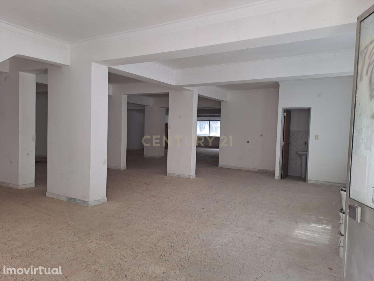 Loja | Cacém - Grande imagem: 2/17