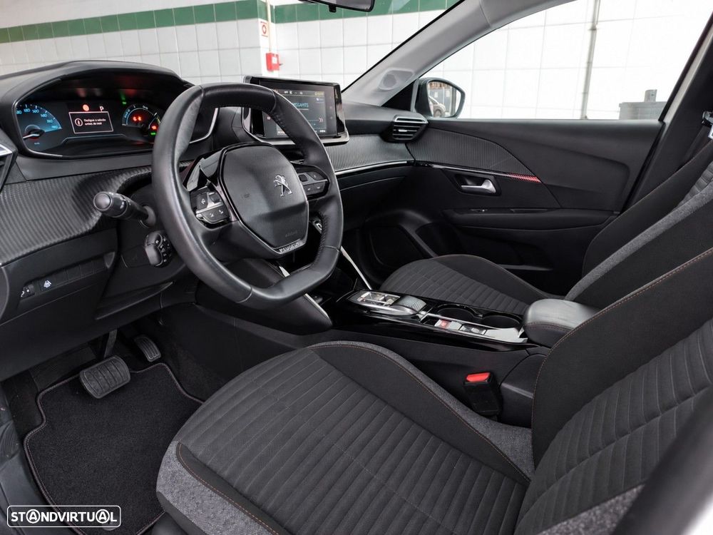 Peugeot e-208 50 kWh Active Pack - 8