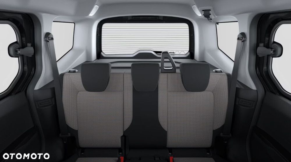 Ford Tourneo Courier - 15
