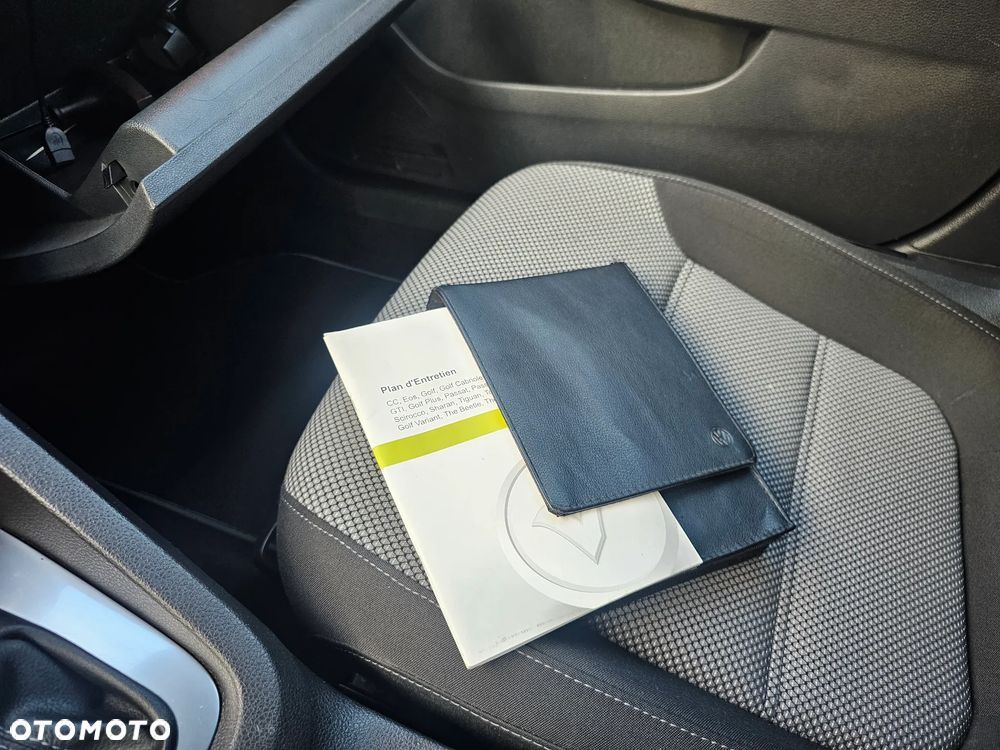 Volkswagen Jetta 1.4 Hybrid DSG Comfortline - 20