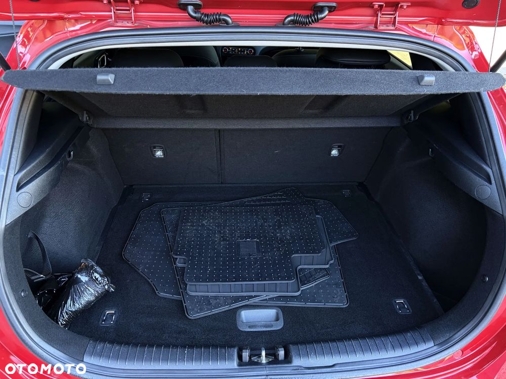 Kia Ceed 1.4 T-GDI L - 33