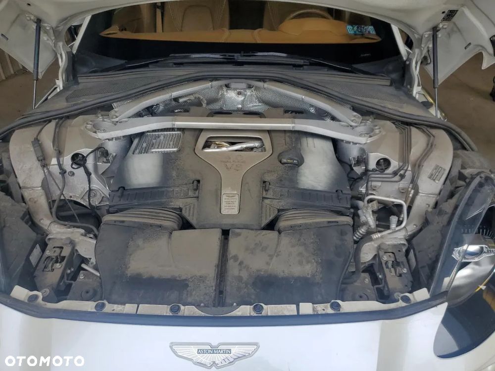 Aston Martin DBX Standard - 9