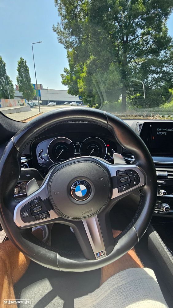 BMW 530 e iPerformance Pack M - 23
