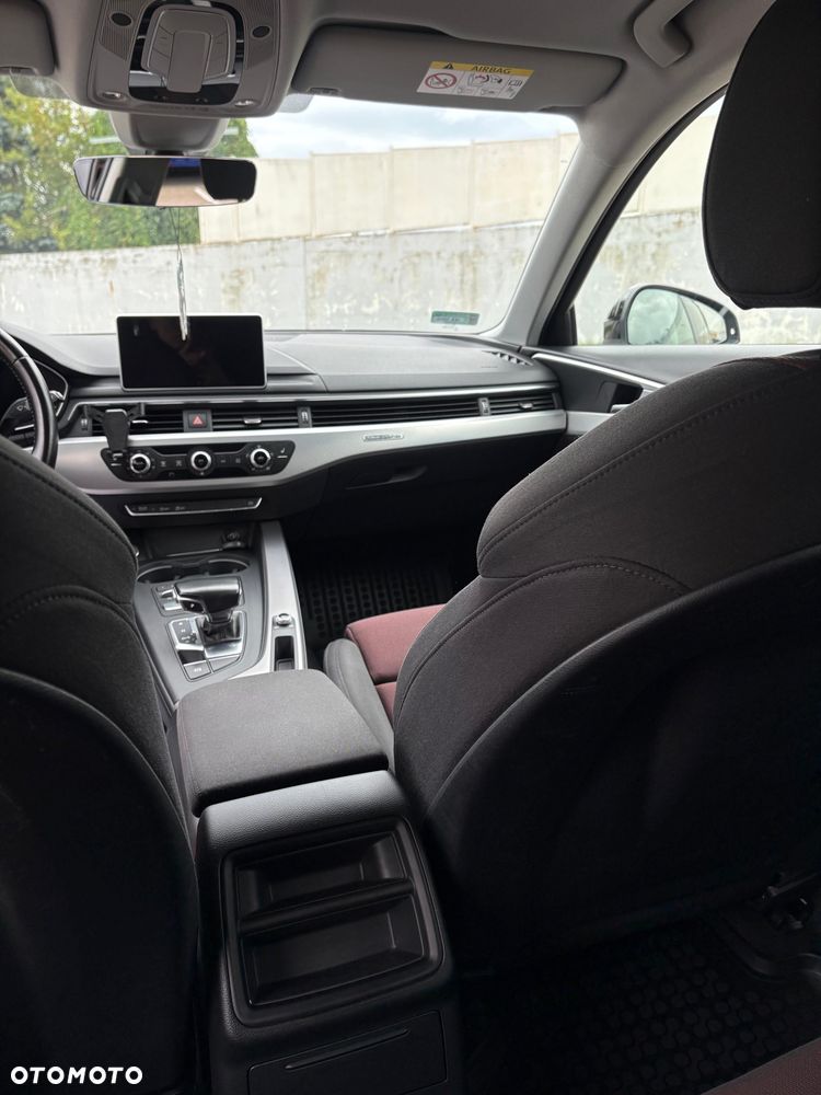 Audi A4 Avant 2.0 TDI Quattro S tronic - 17