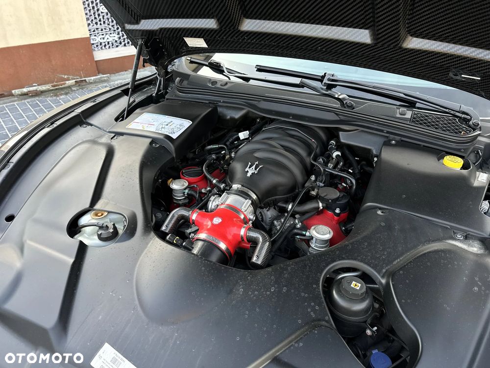 Maserati GranTurismo S - 23