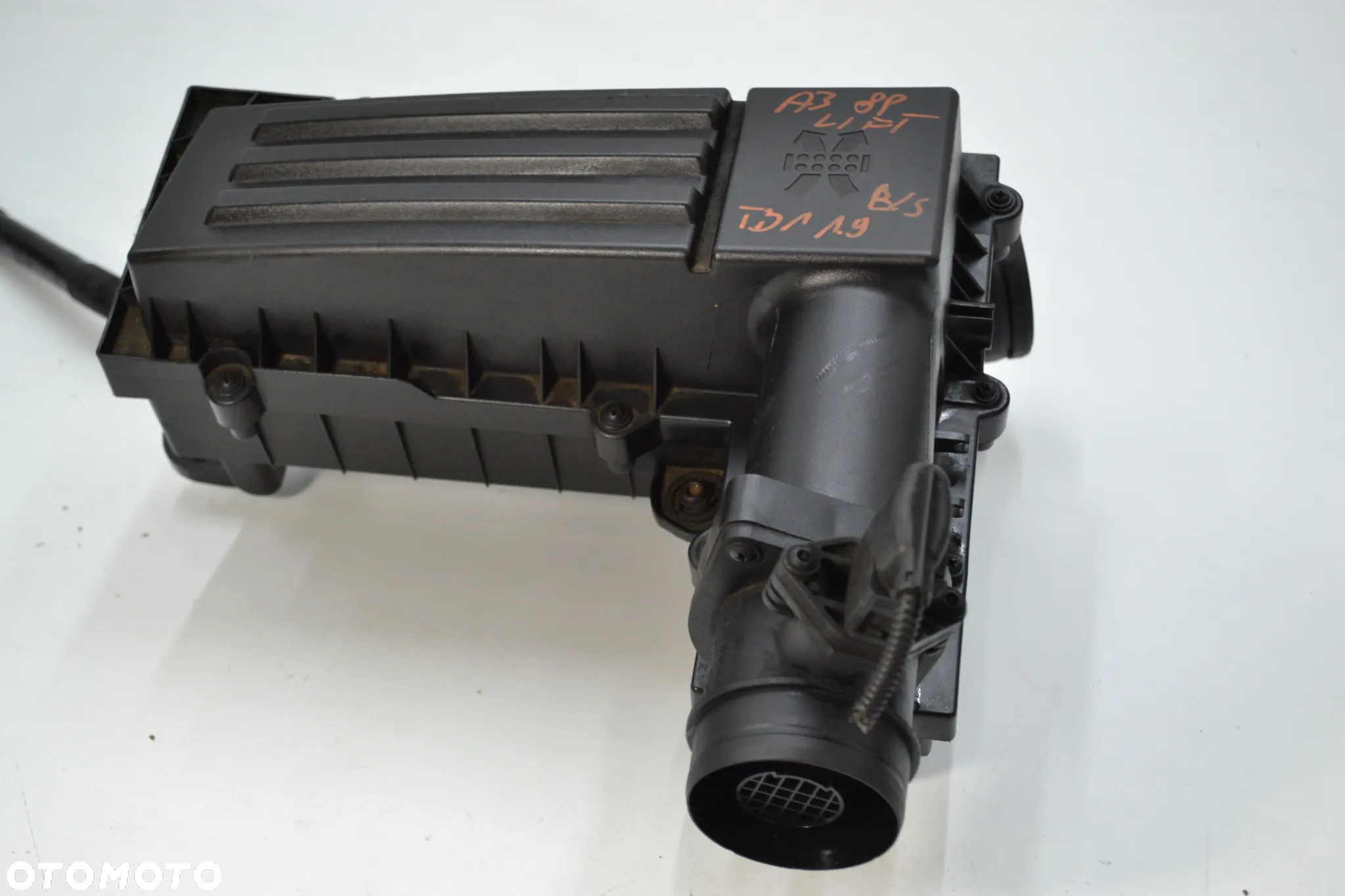 AUDI A3 8P OBUDOWA FILTRA POWIETRZA PRZEPŁYWKA PRZEPŁYWOMIERZ 3C0129607BA - 2