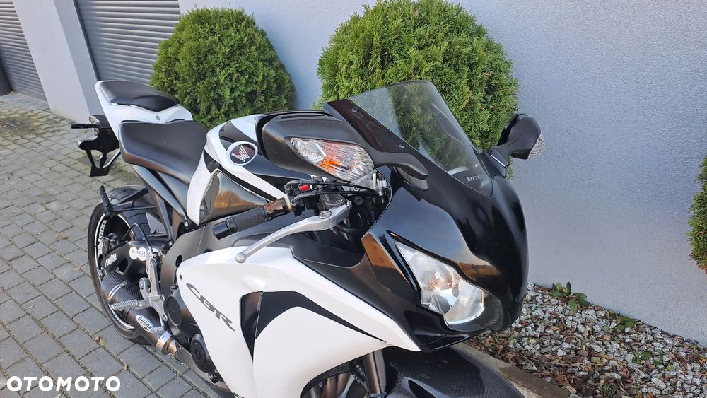 Honda CBR - 7