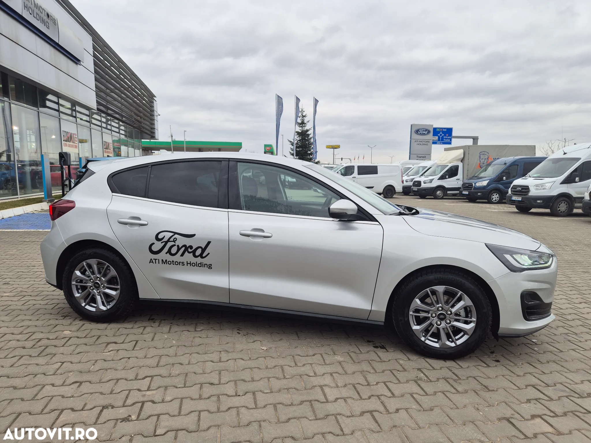 Ford Focus 1.0 EcoBoost MHEV Titanium - 2