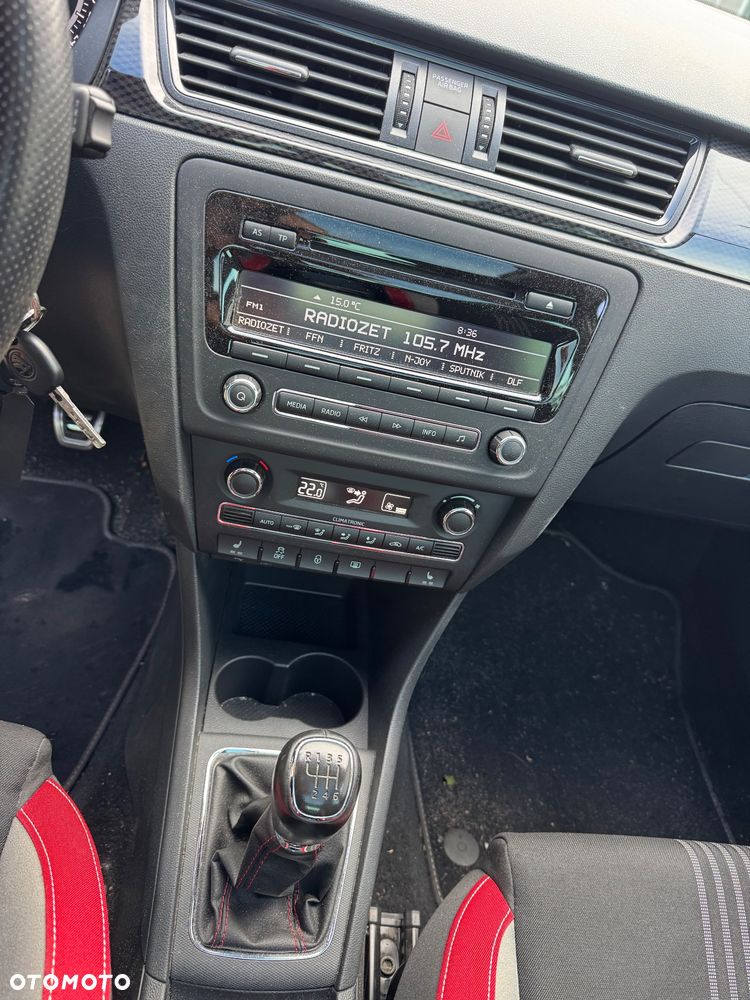 Skoda RAPID 1.2 TSI Monte Carlo - 29