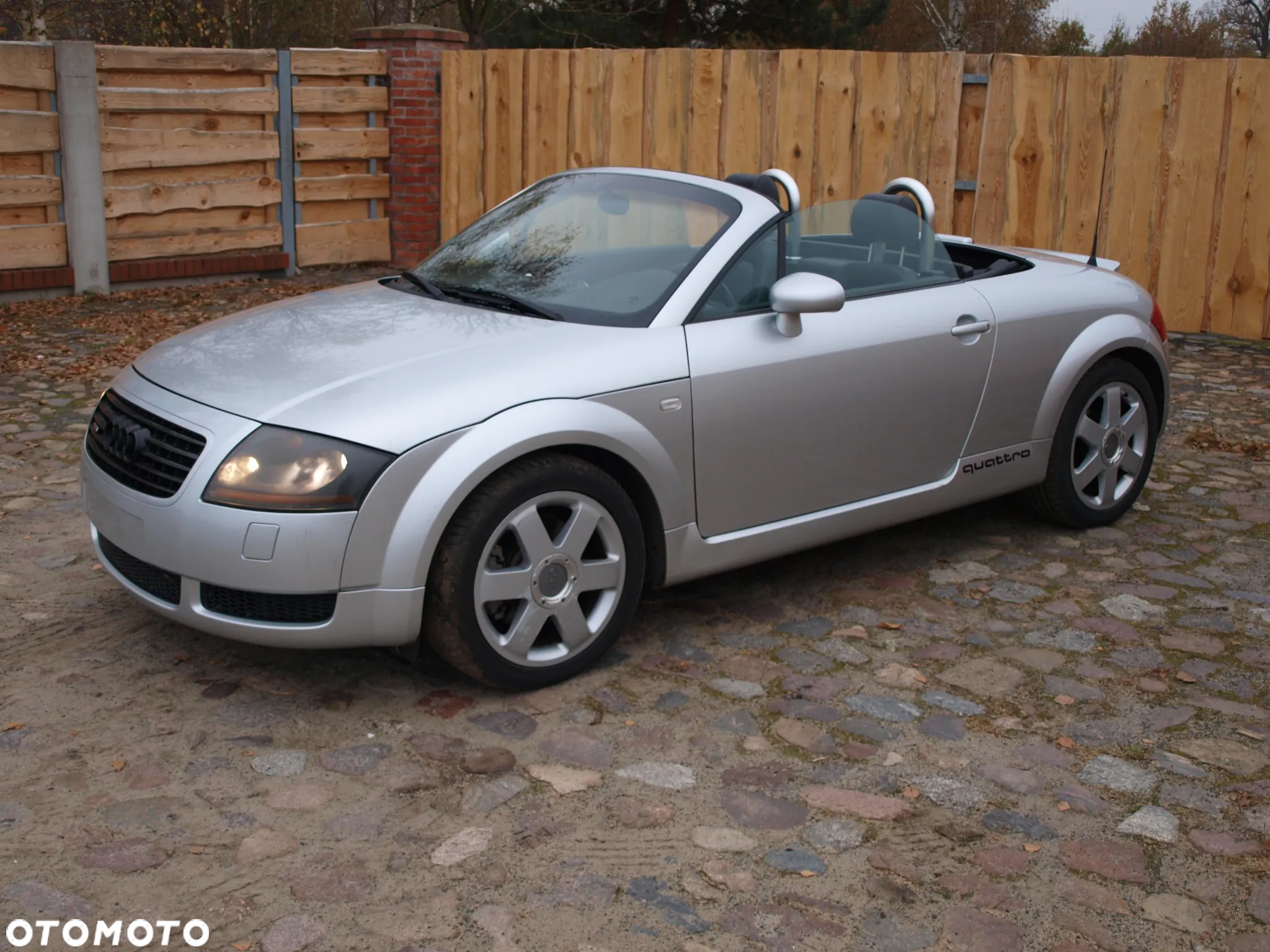 Audi TT Roadster 1.8 T quattro - 19
