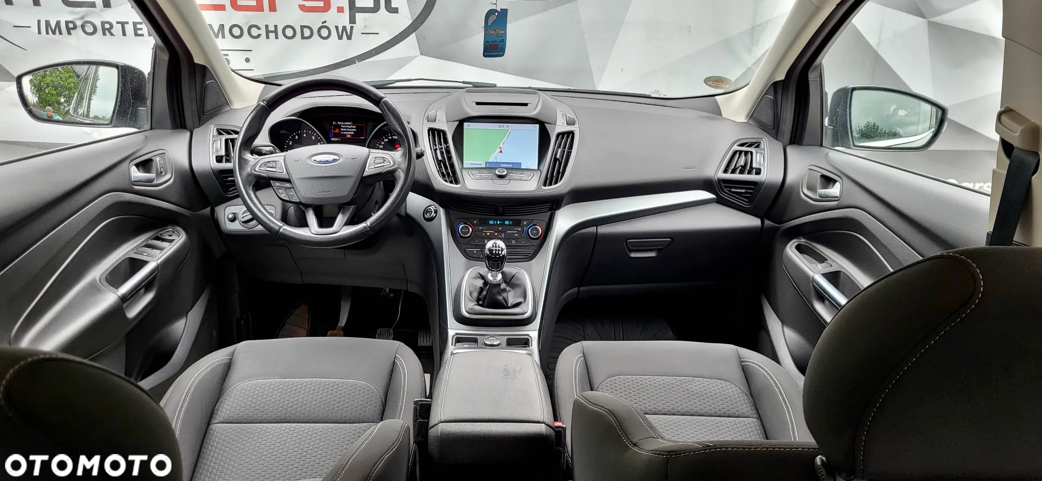 Ford Kuga 1.5 EcoBoost TITANIUM - 8