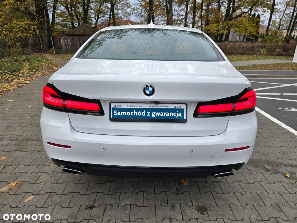 BMW Seria 5 518d Luxury Line sport - 5