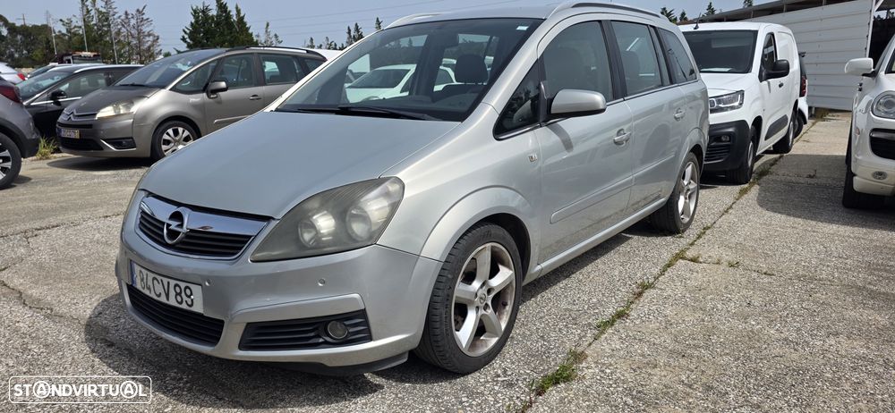 Opel Zafira 1.9 CDTI Cosmo - 1