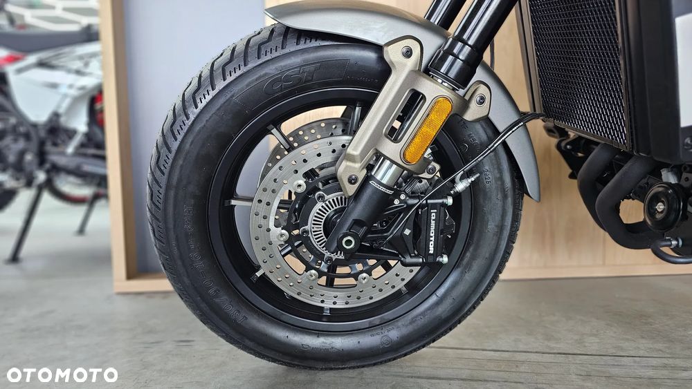 QJMOTOR SRV 700 - 16