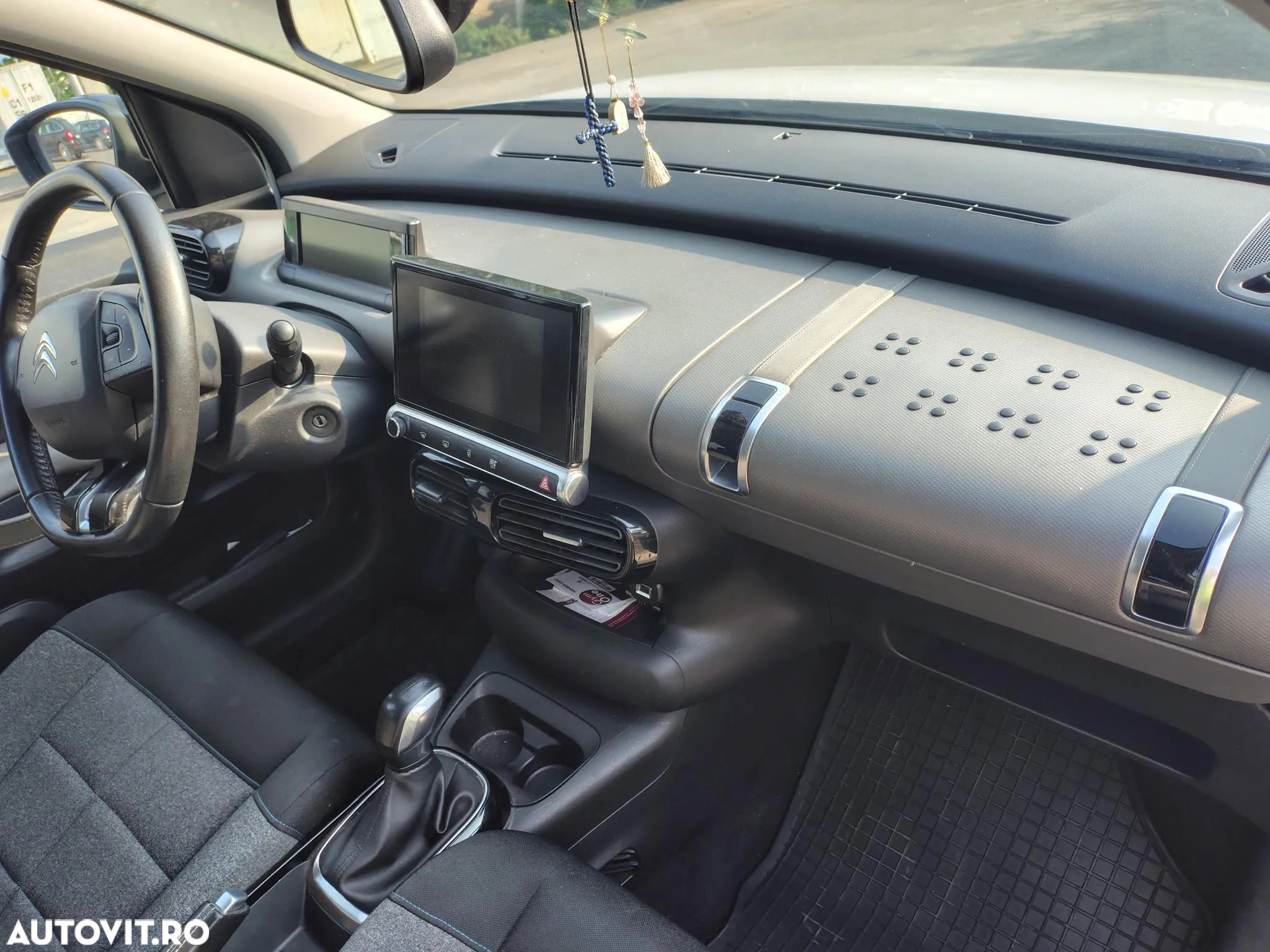 Citroën C4 Cactus - 12