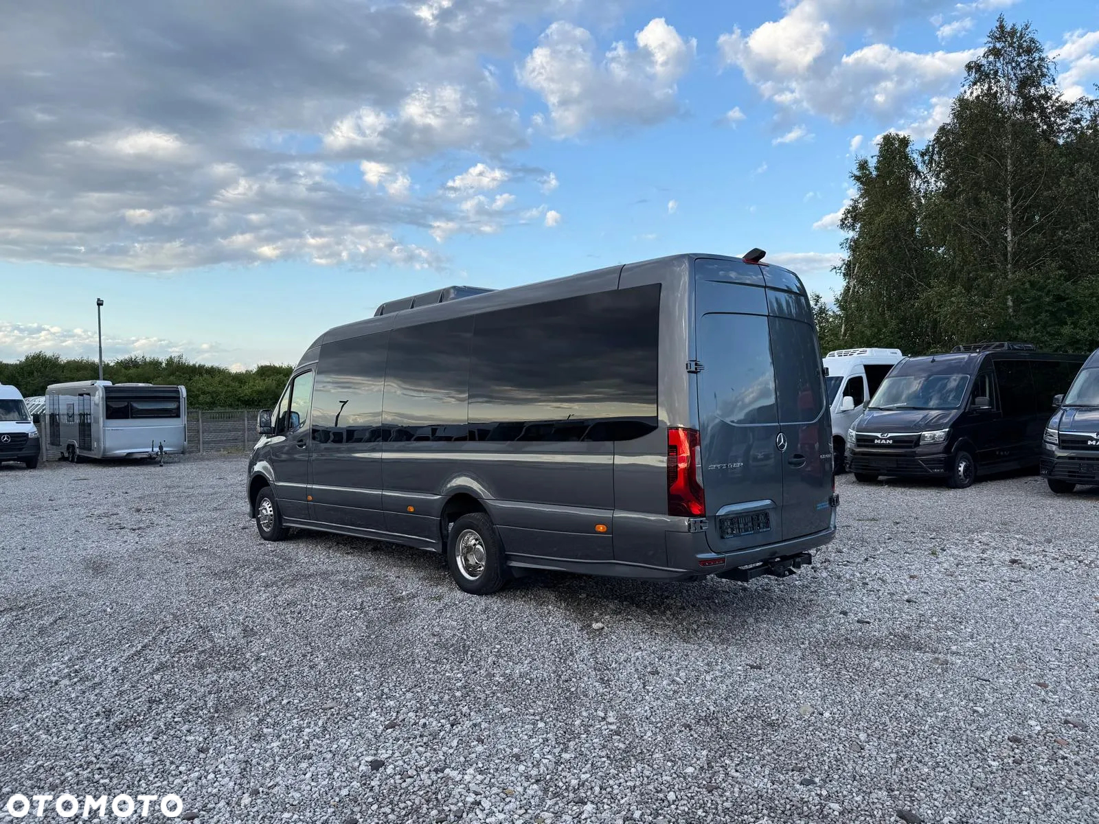 Mercedes-Benz Sprinter 519 - 9