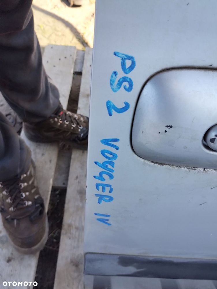 Chrysler Voyager Iv Drzwi Prawe Przód - 10