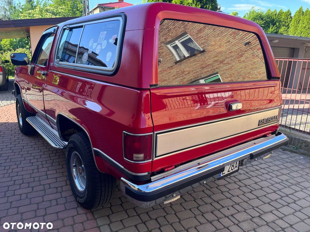 Chevrolet Blazer - 2