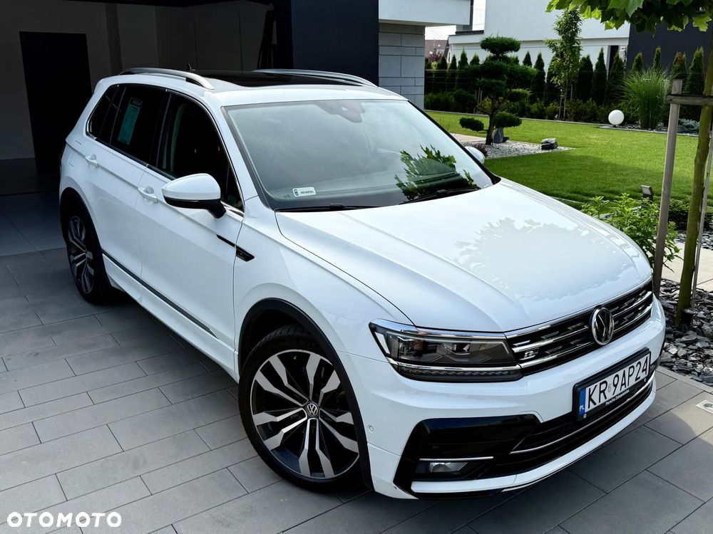 Volkswagen Tiguan - 1