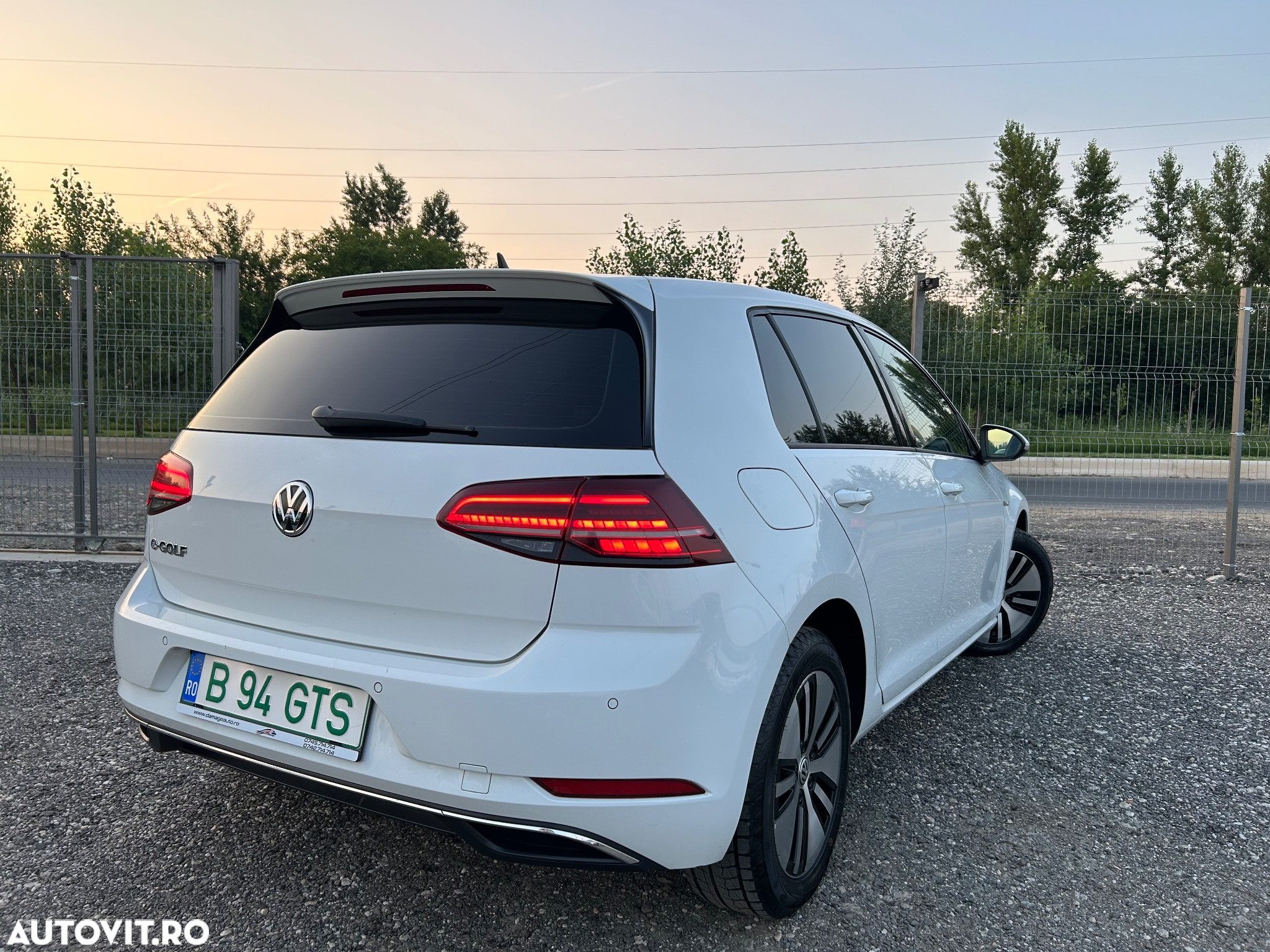 Volkswagen Golf e-Golf - 4
