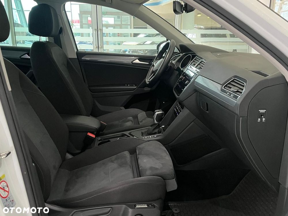 Volkswagen Tiguan - 20