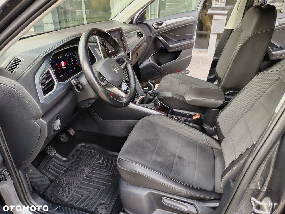 Volkswagen T-Roc 1.5 TSI Style - 26