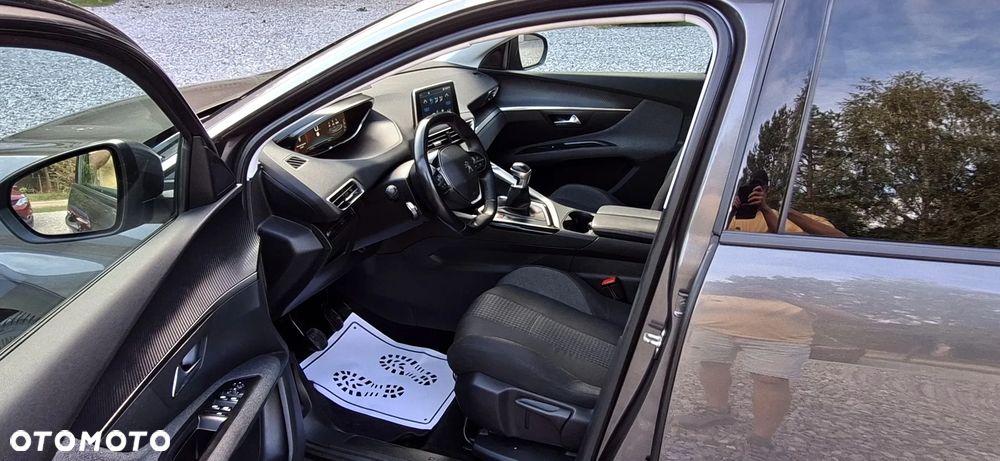 Peugeot 5008 PureTech 130 Stop & Start Active Business-Paket - 13
