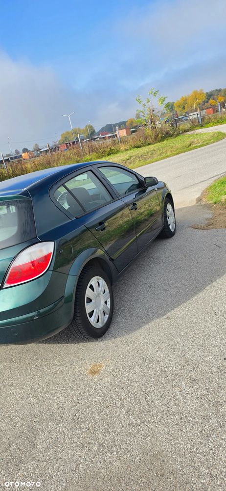 Opel Astra 2004 photo 3