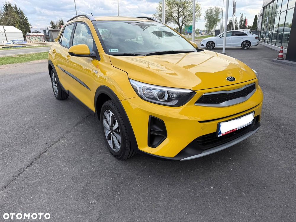 Kia Stonic 1.2 L - 8